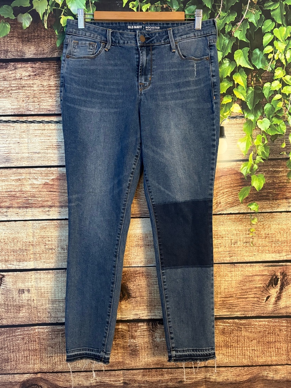🌿5/$25 Old Navy Dark Blue Patchwork Skinny Cropped Jeans